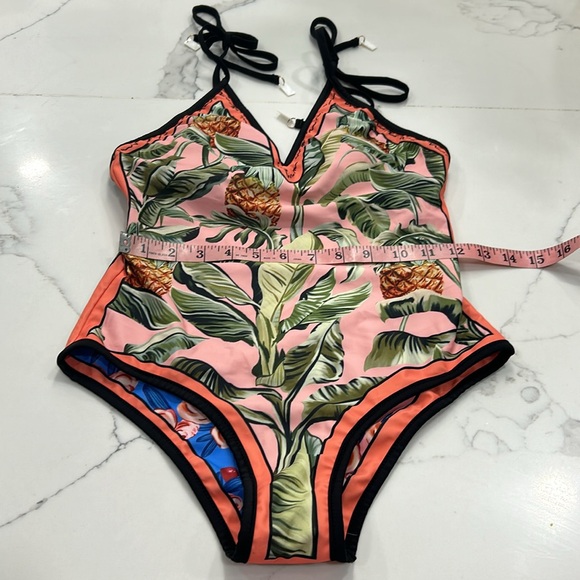 The Riley‎ Reversible One Piece Swimsuit. Size L - Picture 11 of 13
